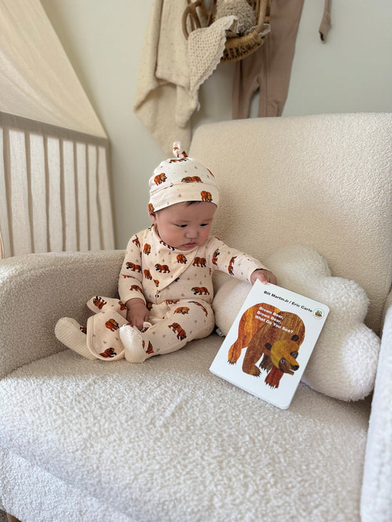 Organic Knotted Hat in Brown Bear